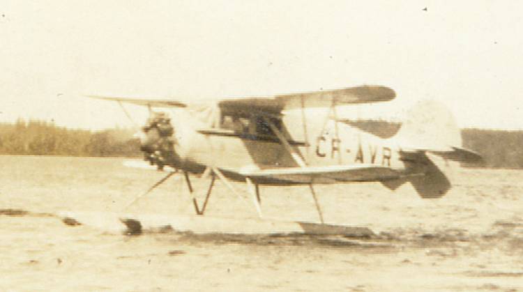 Vintage aircraft near Geraldton, Ont. about 1935