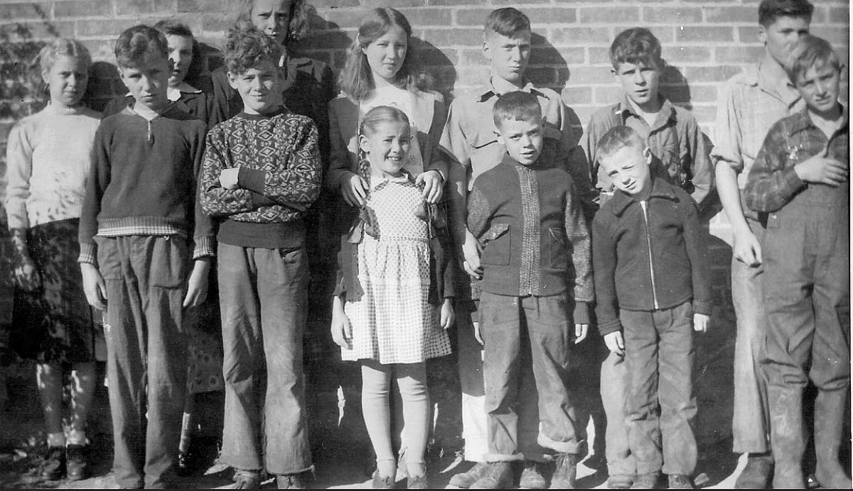 Keppel #8 School, 1947, students