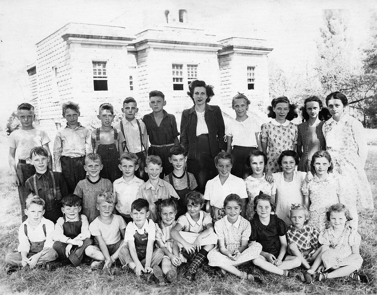 Port Colborne School, about 1945