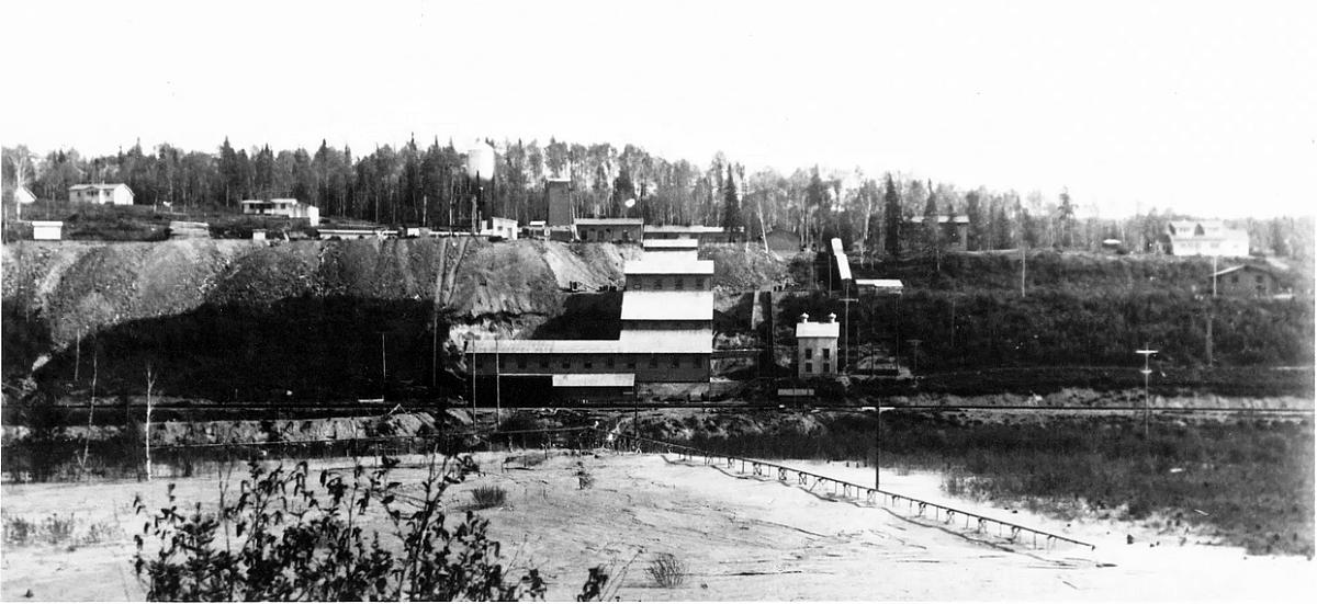 Northern Empire mine in 1933