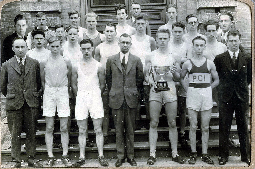 Perth Collegiate Track Team, 1932