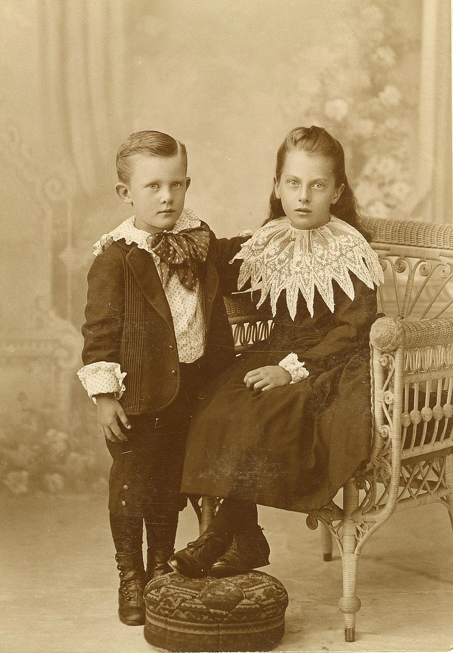 Ethel and Frankie Patterson, 1895