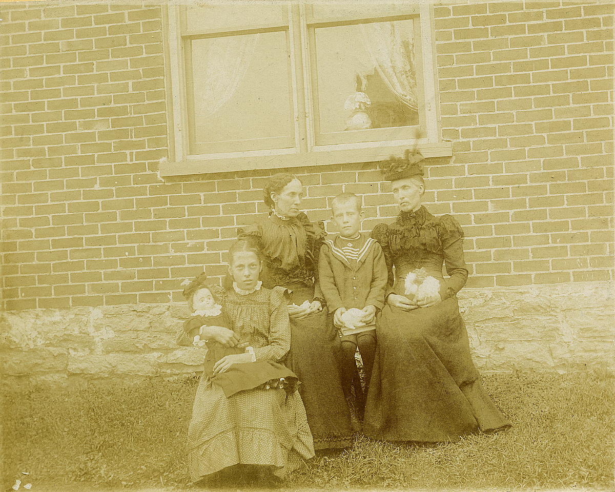 Aunt Sarah Jeffrey, Ethel and Frankie Patterson