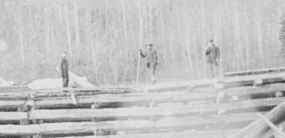 Log drivers at Otter Lake, c.1900