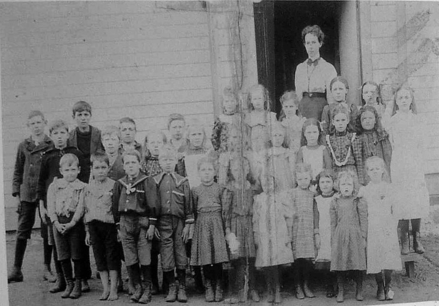 Snow Road School, 1900