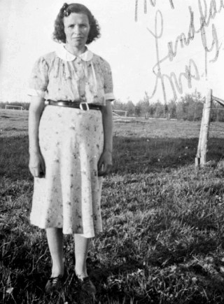 Agatha Giecko in Ryland, about 1942