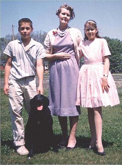 John & Jet & Mum & Christine, 1961