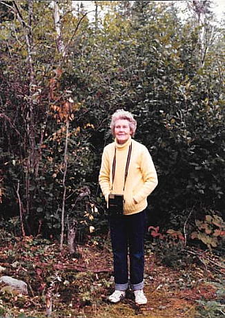 Mum at Pellow's Island -1988