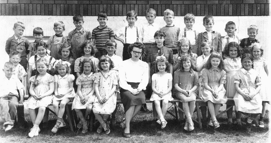 Katy Terefenko and her 1st Hearst Public School class, 1948-49