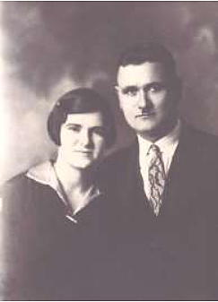 Anne & Todor Chalykoff, 1926