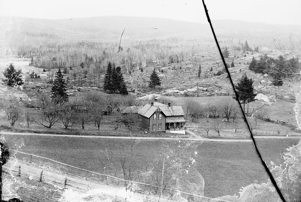 House outside of Snow Road, c.1900