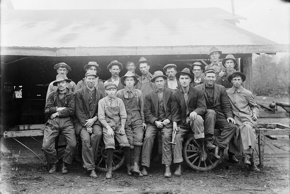 Group of working men, Chandler's Mill, Snow Road, Ontario, c.1900