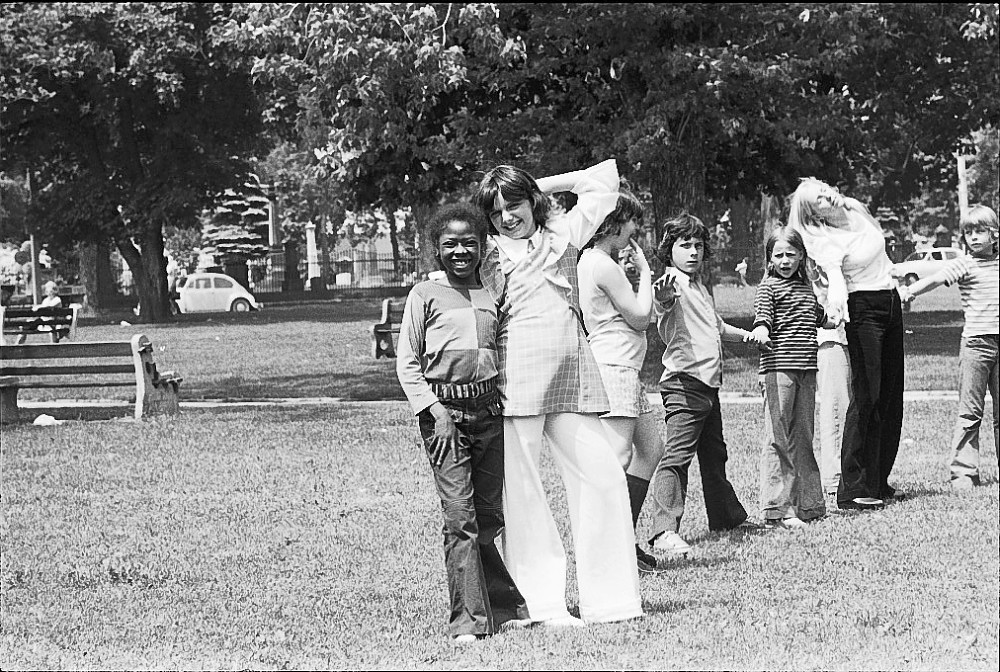Students in Riverdale Park, 1973.